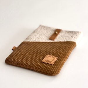Kindle Sleeve - Sweater